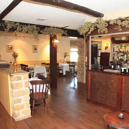 Hotel Ox Pasture Hall