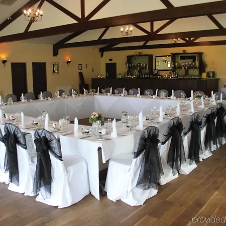 Hotel Ox Pasture Hall