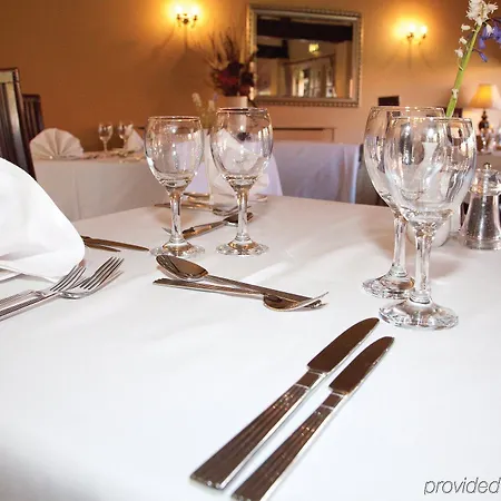Ox Pasture Hall 4*