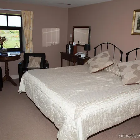 Ox Pasture Hall