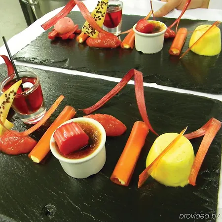 Ox Pasture Hall Hotel 4*