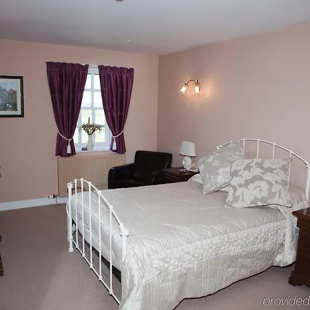 Ox Pasture Hall Отель 4*