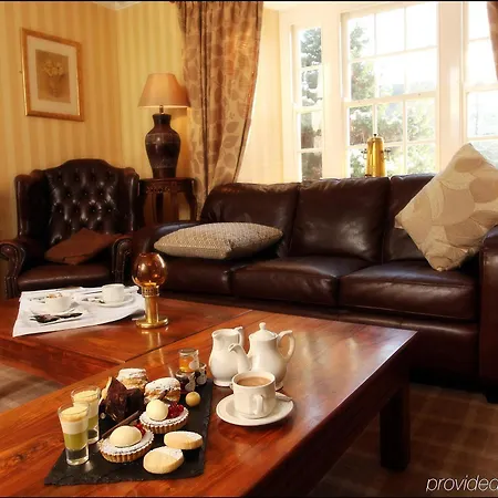 Отель Ox Pasture Hall 4*